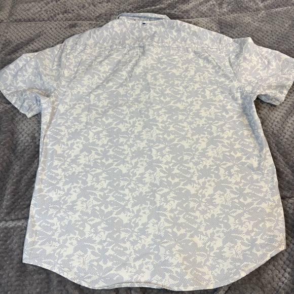 Men's Navy and White Patterned Button Down Slim Fit Shirts - Picture 7 of 7